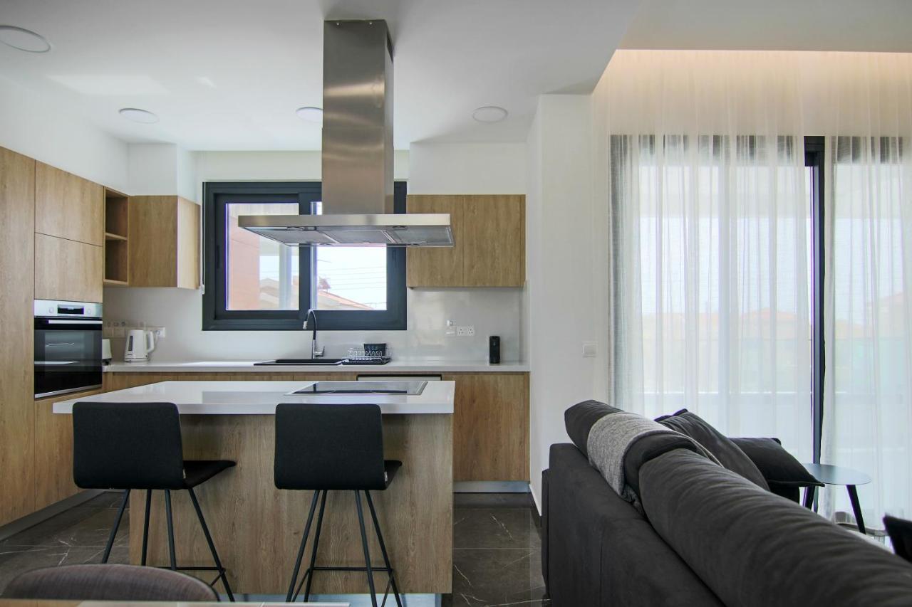 Phaedrus Living: City View Anna Residence 101 Limassol Exterior photo